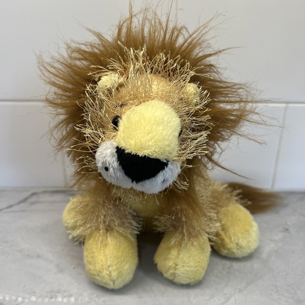 Ganz Webkinz Lion HM006 First Edition No Magic W